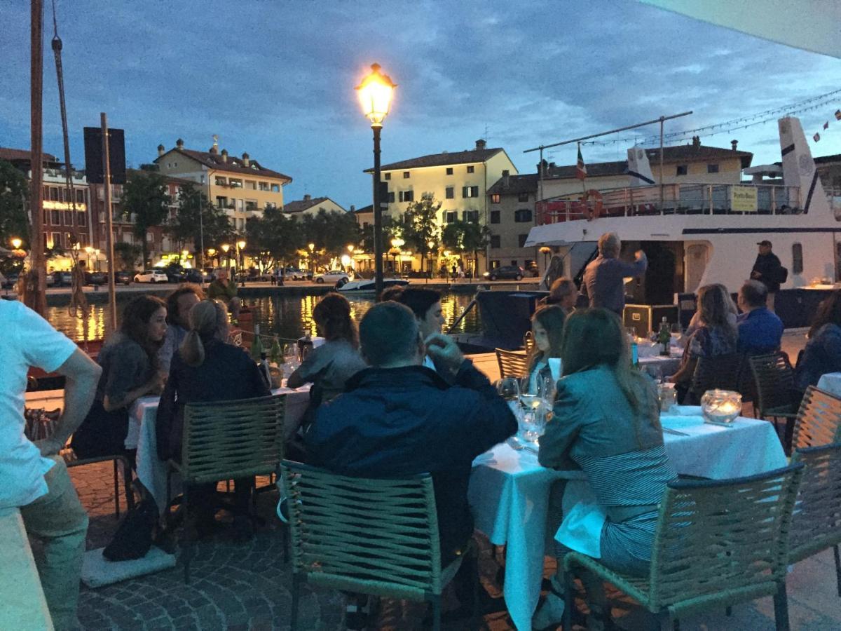 Alla Città Di Trieste Grado