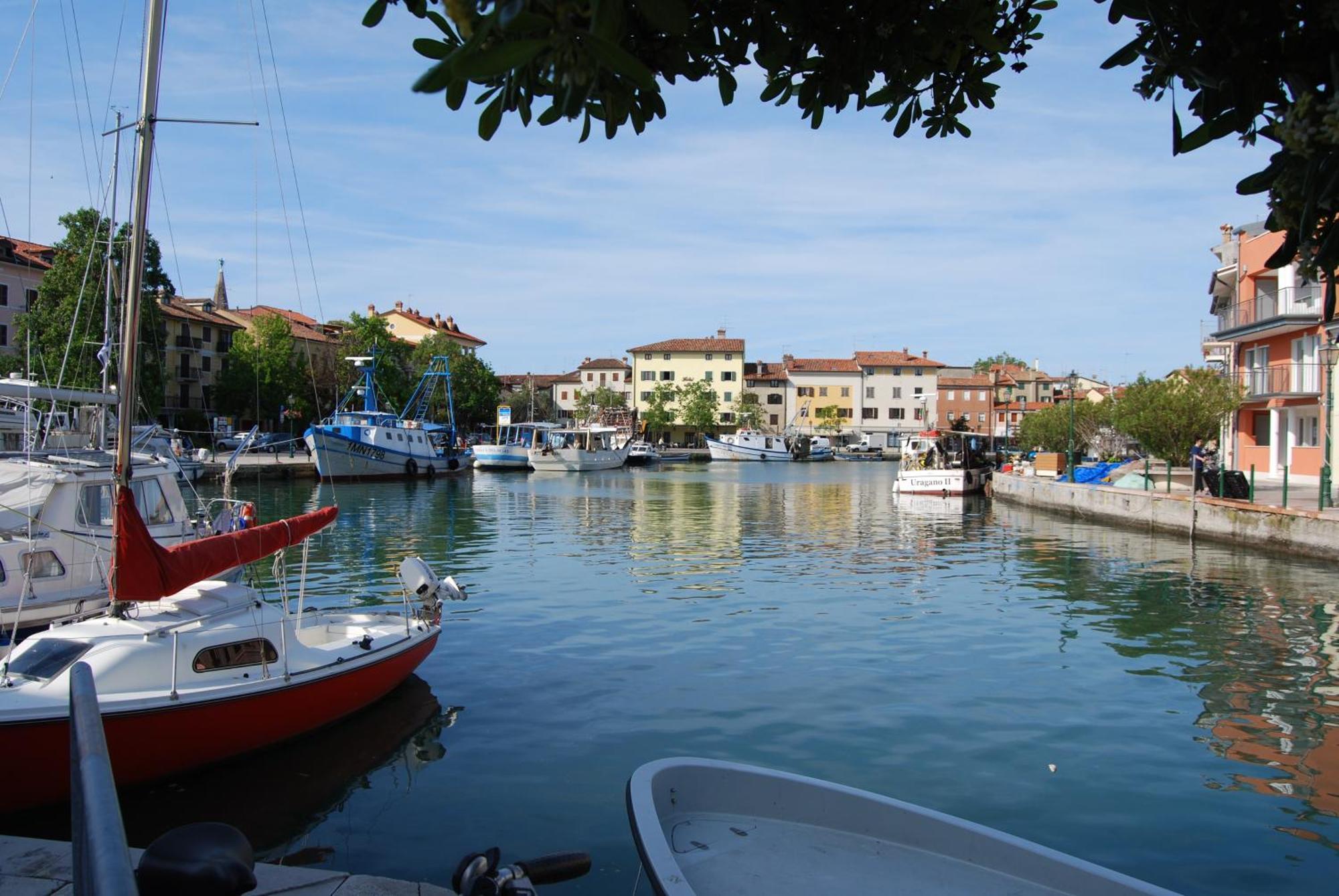 Alla Città Di Trieste Grado